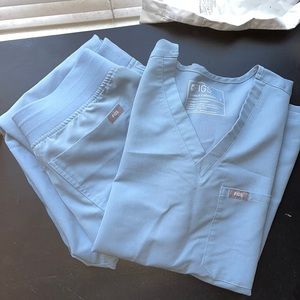 Figs scrub set Dusty Blue Catarina & Zamora small tall